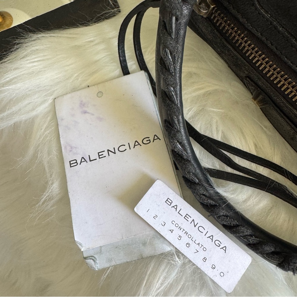 Authentic Balenciaga city Bag – Black - Picture 9 of 10